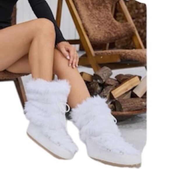 IXU Women's Faux Fur Boots Mid Calf Furry Fluffy Boots, Ivovy, Size 8-9, NWT - Picture 1 of 11